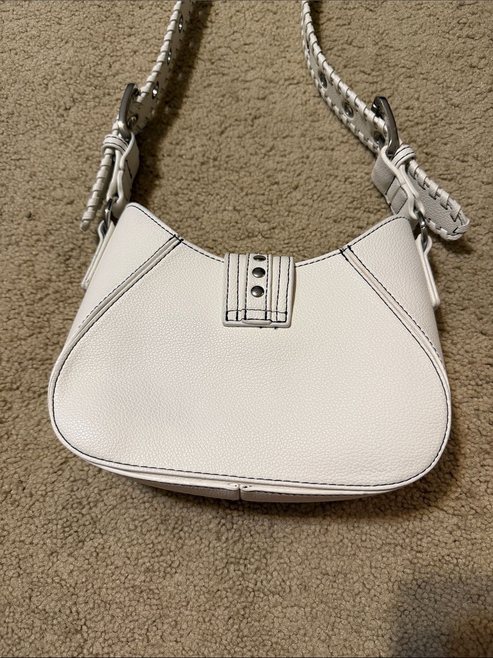 Urban Outfitters Silence + Noise Devon Shoulder Bag - Picture 5 of 7